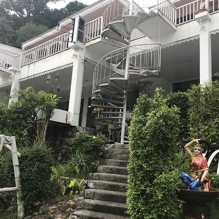 White House Mountian Beach Rayong Esterno foto