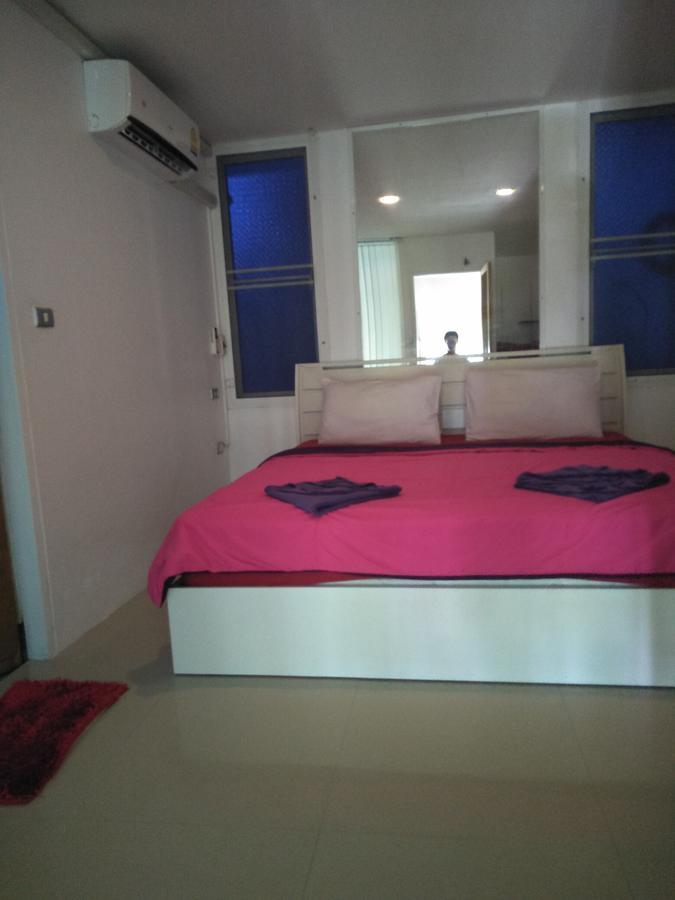 White House Mountian Beach Rayong Esterno foto